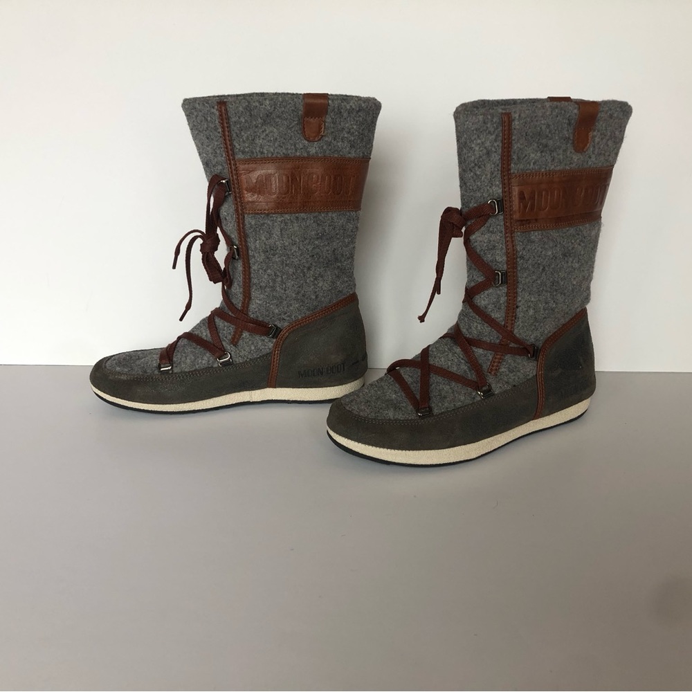 Tecnica Avenue II felt Moon Boots. Size 5. Perfect condition.
